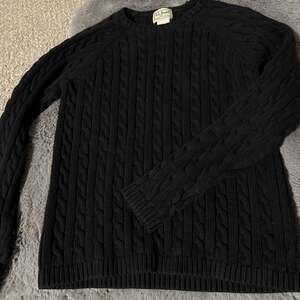 L.L.Bean Women's Vintage Heritage Cotton Cable-Knit Crewneck Sweater - Black